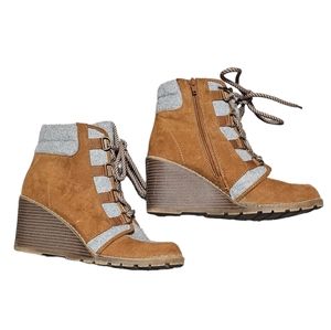 R2* Wenda Wedge Ankle Boots